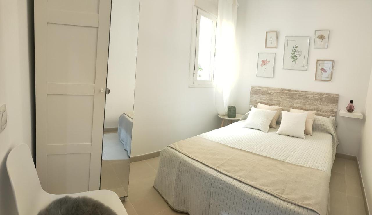 Relax Chiclana-Aparcamiento Privado-Tv Cable-Wifiplus-Aire Acond-Incluido Chiclana de la Frontera Exterior photo